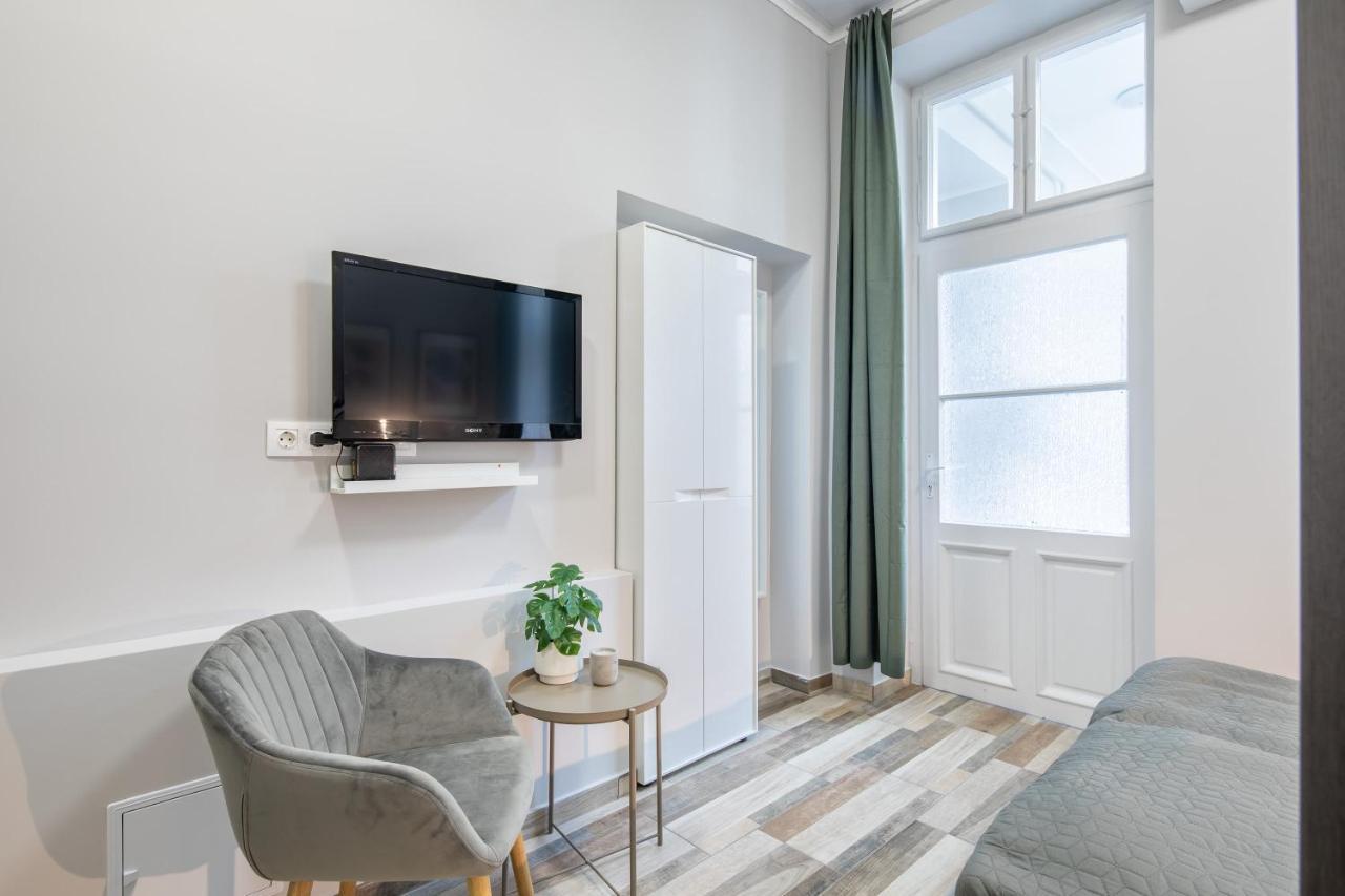 Central New Cozy Budapest Exterior photo